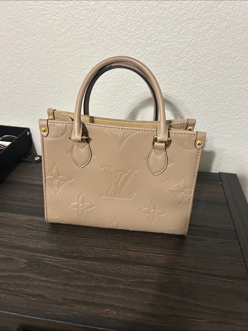 Inspired designer - Picture 3 of 5